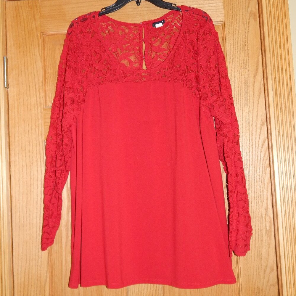 Plus Size Women's TORRID 3 Red Lace Long Sleeve Flowy Top Shirt Blouse